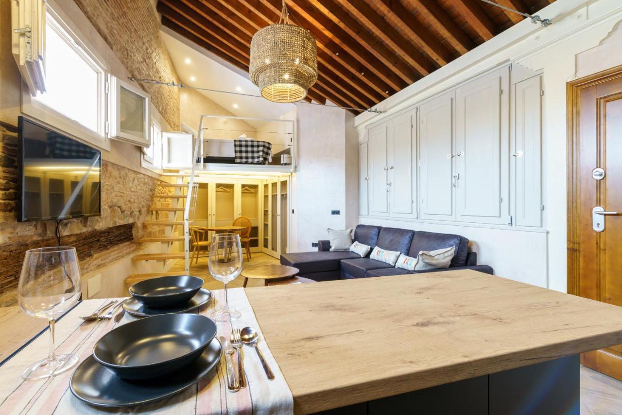 Historic Center Apartment Malaga Luaran gambar